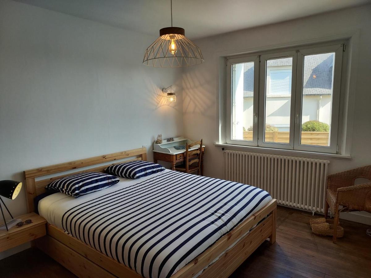 פלוגאסנו Maison Au Coeur Du Bourg, Plages A Pied מראה חיצוני תמונה